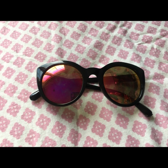 Sunglasses - Picture 2 of 2